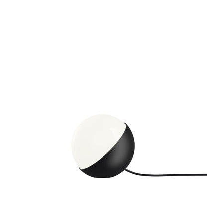Lampe de table VL Studio - Louis Poulsen-Noir-150-The Woods Gallery