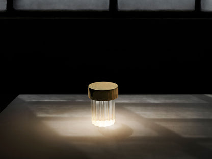 Lampe portable Last Order Fluted de Michael Anastassiades - Flos-Cuivre satiné-The Woods Gallery