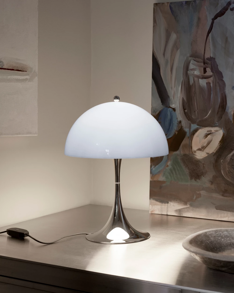 Lampe portable Panthella 250 - Louis Poulsen-Laiton métallisé-The Woods Gallery