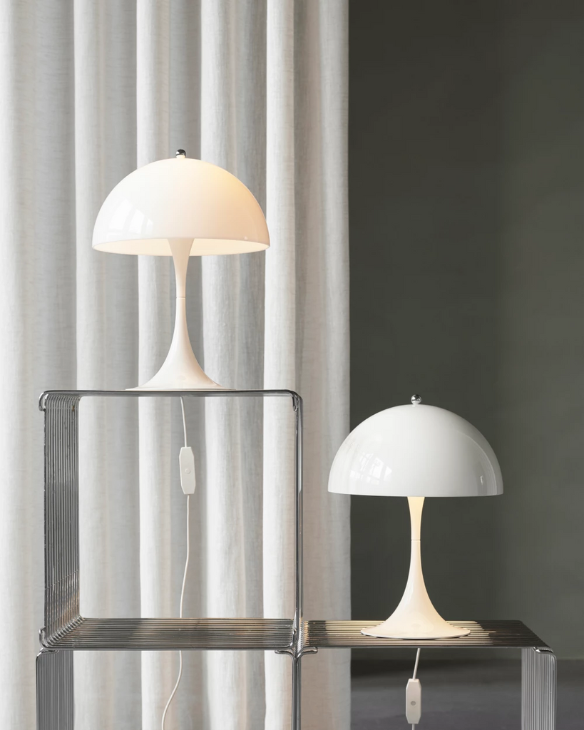 Lampe portable Panthella 250 - Louis Poulsen-Laiton métallisé-The Woods Gallery