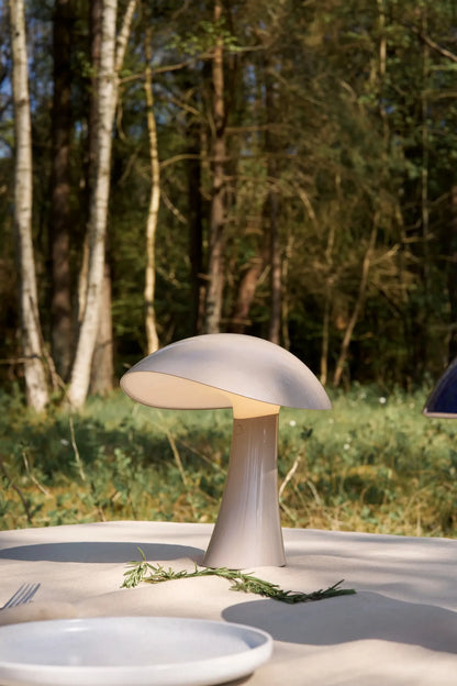 Lampe portable Rumee 220 - Louis Poulsen-Bleu nuit-The Woods Gallery