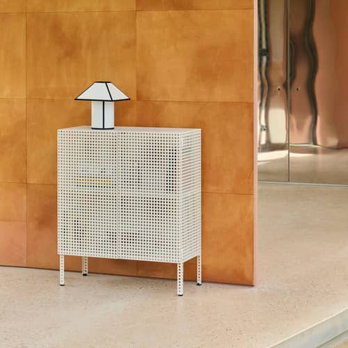 Lampes Ava Pyramid de Ana Kras H 32 cm ou 50 cm - Hay-H 32 cm-The Woods Gallery