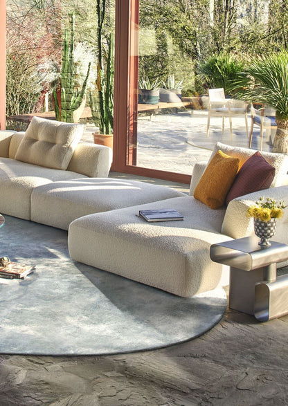 Canapé Sengu Bold de Patricia Urquiola - Cassina-ambiance catalogue Cassina 2026-The Woods Gallery