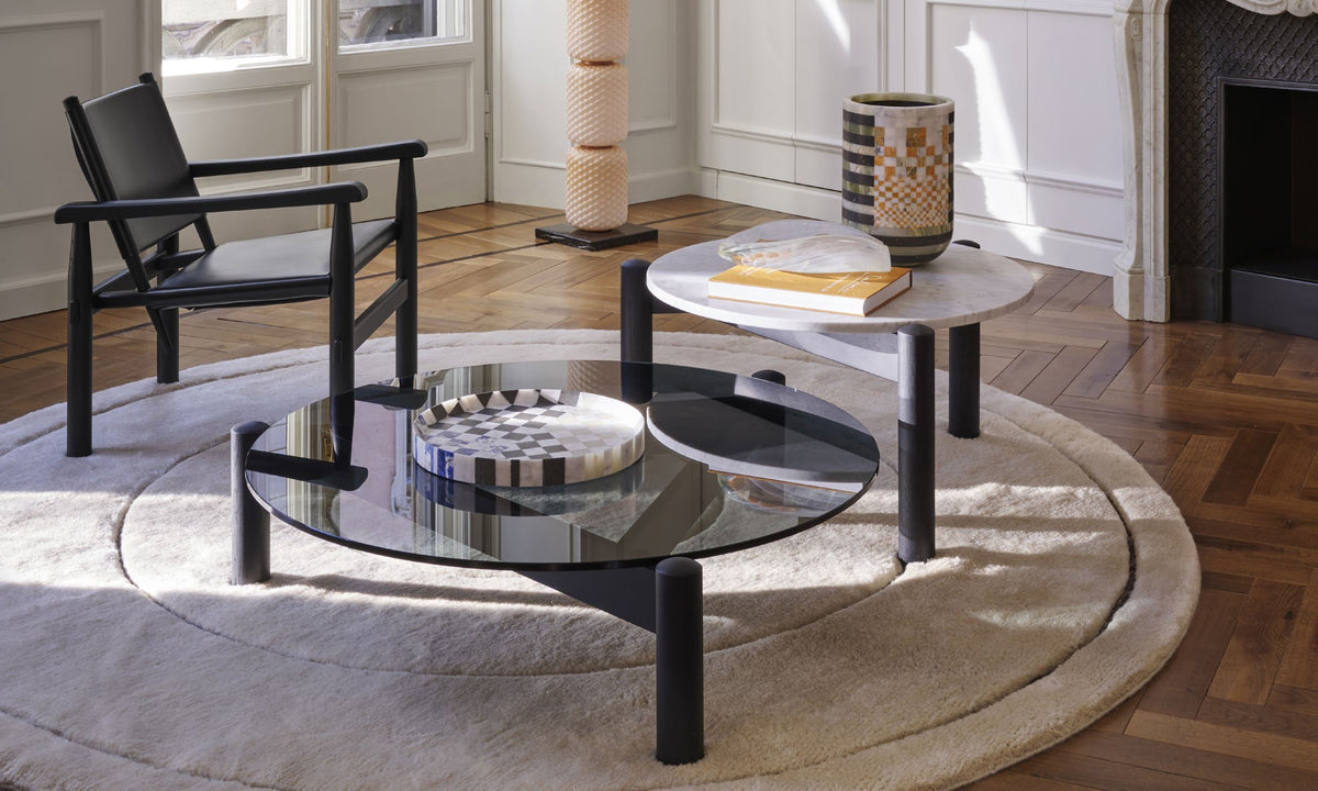 Table 535 à plateau interchangeable de Charlotte Perriand - Cassina-ambiance catalogue Cassina 2026-The Woods Gallery