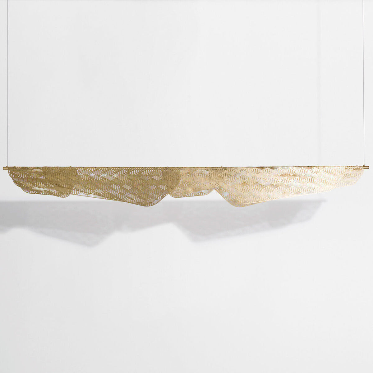 Mediterranea Grande Suspension de Noé Duchaufour-Lawrance - Petite Friture-Laiton-The Woods Gallery