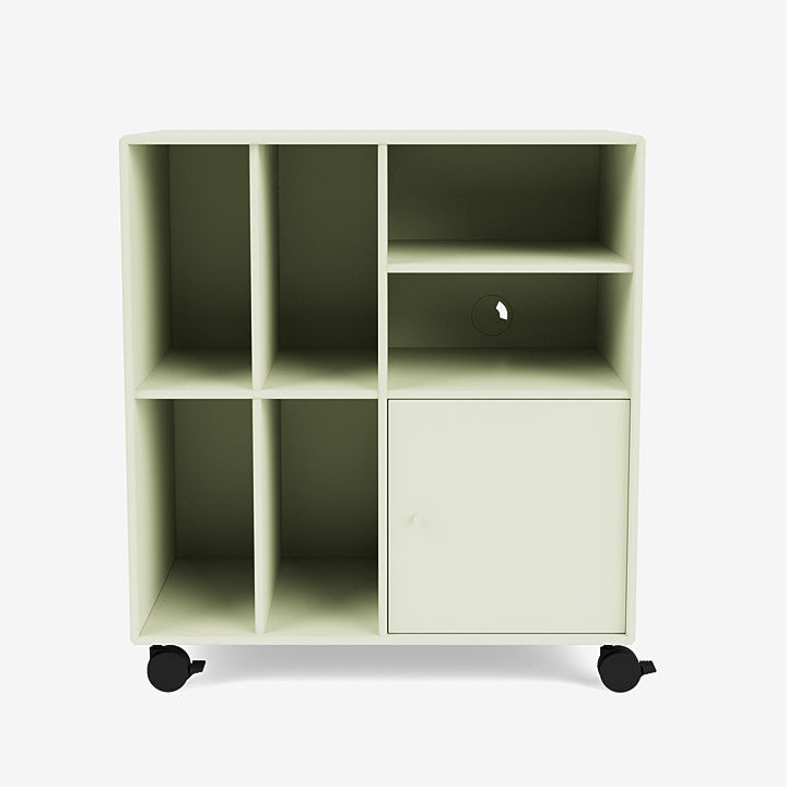 Meuble de Rangement Spin II par Peter J. Lassen - Montana-140 Pomelo-Roulettes h 6.8cm-The Woods Gallery