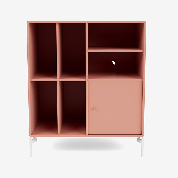 Meuble de Rangement Spin II par Peter J. Lassen - Montana-151 Rhubarb-Pieds h 12.6cm-The Woods Gallery