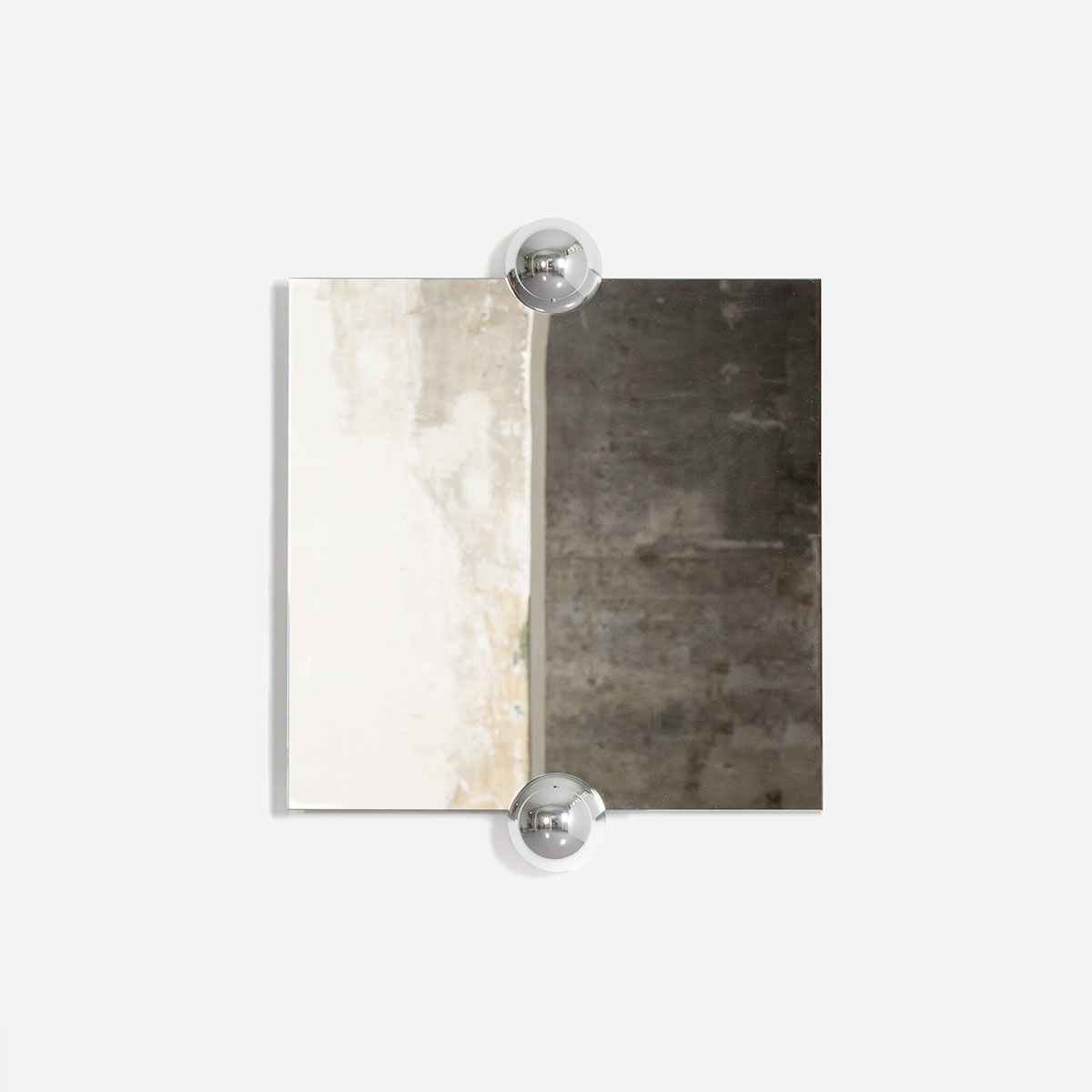 Miroir Sphera Pegasus de Jean-Baptiste Fastrez - Moustache-The Woods Gallery