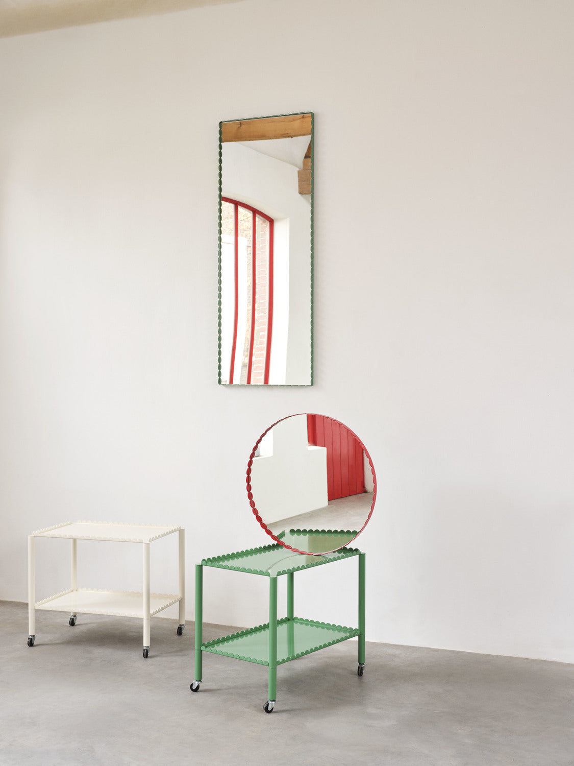 Miroir mural Arcs rectangulaire M - Hay-Vert-The Woods Gallery