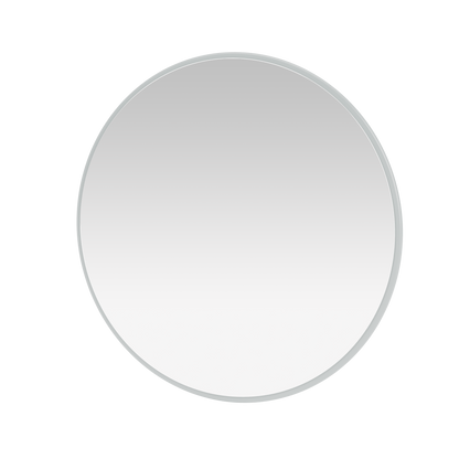Miroir Colour Frame AROUND Montana, cadre laqué 156 Oyster, vue de trois quarts sur fond blanc