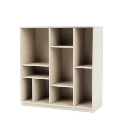 Étagère Compile Quick Ship, laque 158 Oat, sur socle de 3 cm, packshot Montana