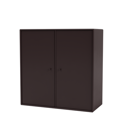 Meuble de rangement Cover Montana, laque 160 Balsamic, suspendu au rail mural, vue de trois quarts sur fond blanc