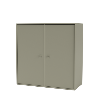 Meuble de rangement Cover Montana, laque 144 Fennel, suspendu au rail mural, vue de trois quarts sur fond blanc