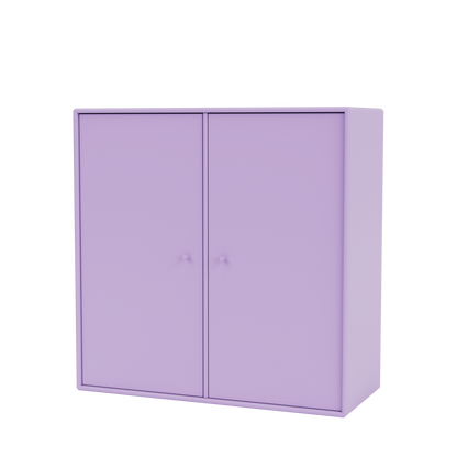 Meuble de rangement Cover Montana, laque 164 Iris, suspendu au rail mural, vue de trois quarts sur fond blanc