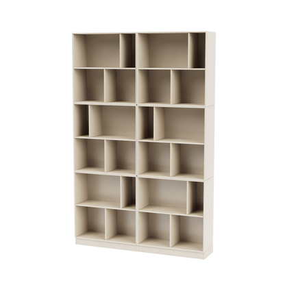 Bibliothèque Read Quick Ship, laque 158 Oat, sur socle de 7 cm, packshot Montana