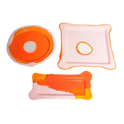 Plateau en résine carré Matt Pastel Pink And Clear Orange S de Gaetano Pesce - Fish Design-The Woods Gallery