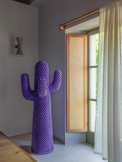 Porte manteau, sculpture Cactus Ultraviolet de Drocco &amp; Mello - Gufram-The Woods Gallery