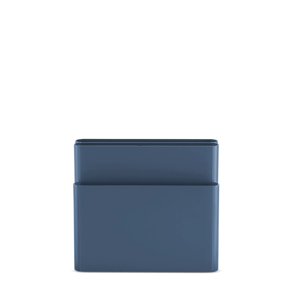 Porte-revues Magazine Holder de Giotto Stoppino - Kartell-Bleu-The Woods Gallery