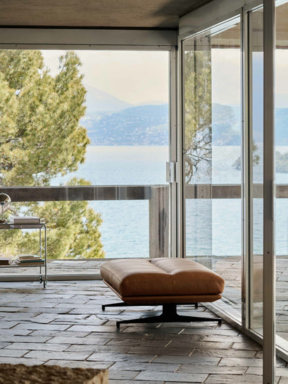 Pouf Invland AV32 par Anderssen &amp; Voll - &amp;Tradition-Cognac-The Woods Gallery