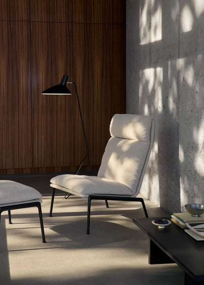 Repose-pieds Muno LN20 de Luca Nichetto - &amp;Tradition-Noir chaud-Tissu groupe 1-The Woods Gallery
