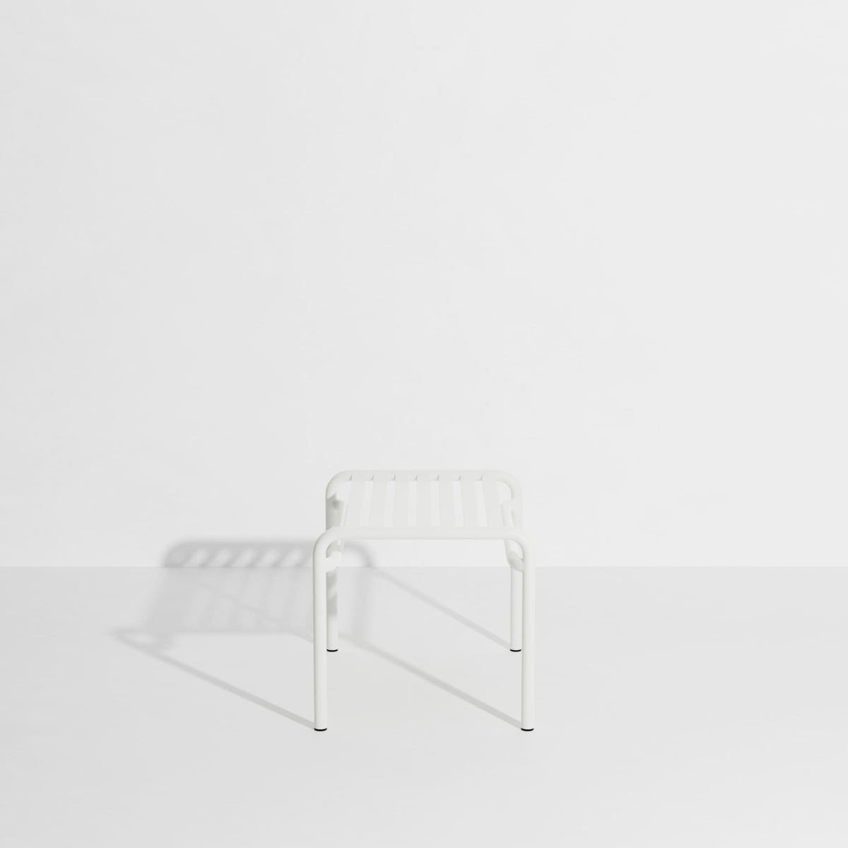 Repose-pieds Week-End de Studio Brichet-Ziegler - Petite Friture-Blanc-The Woods Gallery