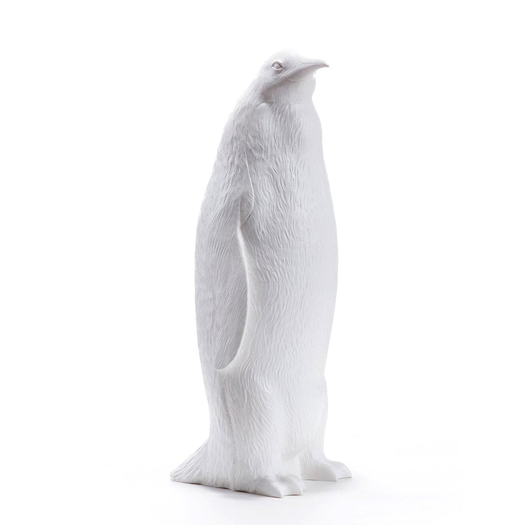 Sculpture Penguin head down de Ottmar Hörl - Pingouin tête en bas-Blanc-Unsigned-The Woods Gallery