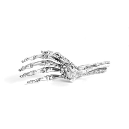 Sculpture Wunderkammer Skeleton Hand in Glove de Diesel Living - Seletti-main de squelette vue de trois quarts-Seletti