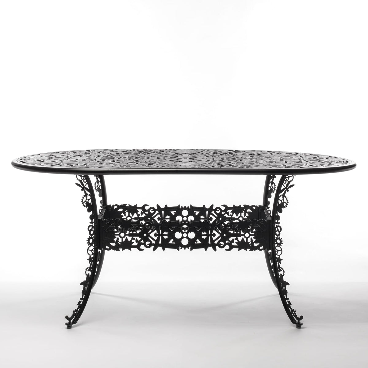 Table ovale Industry Collection de Studio Job - Seletti-Noir-The Woods Gallery