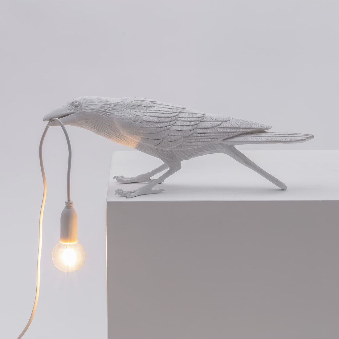 Lampe Bird Lamp Playing blanche intérieur de Marcantonio - Seletti-vue 2-The Woods Gallery