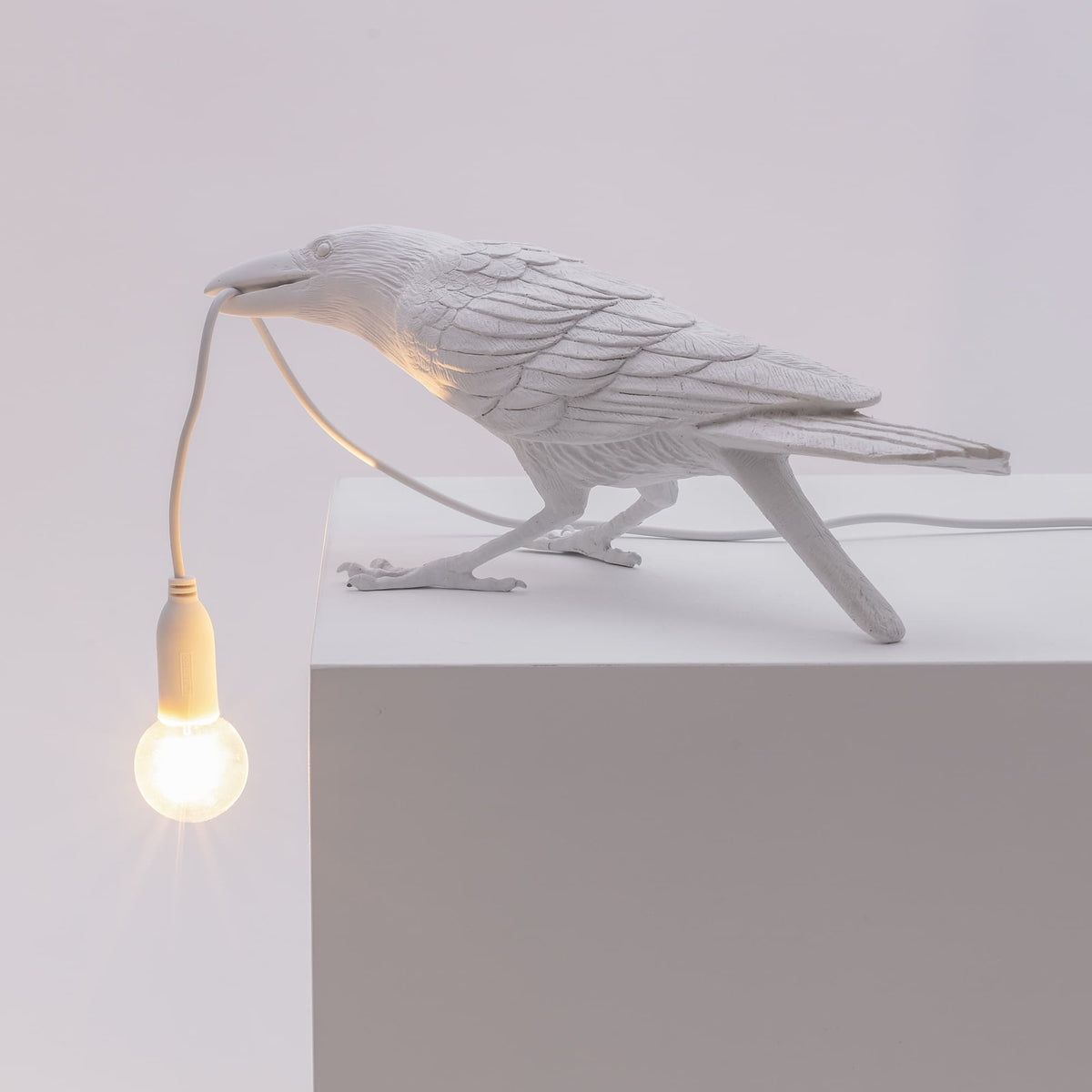 Lampe Bird Lamp Playing blanche intérieur de Marcantonio - Seletti-vue 3-The Woods Gallery