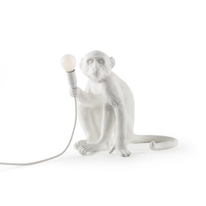 Lampe Monkey Lamp Sitting intérieur de Marcantonio - Seletti-vue 1-The Woods Gallery