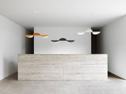 Suspension Almendra Linear de Patricia Urquiola - Flos-S3, L 128,6 × l 32,4 cm-Blanc cassé-The Woods Gallery