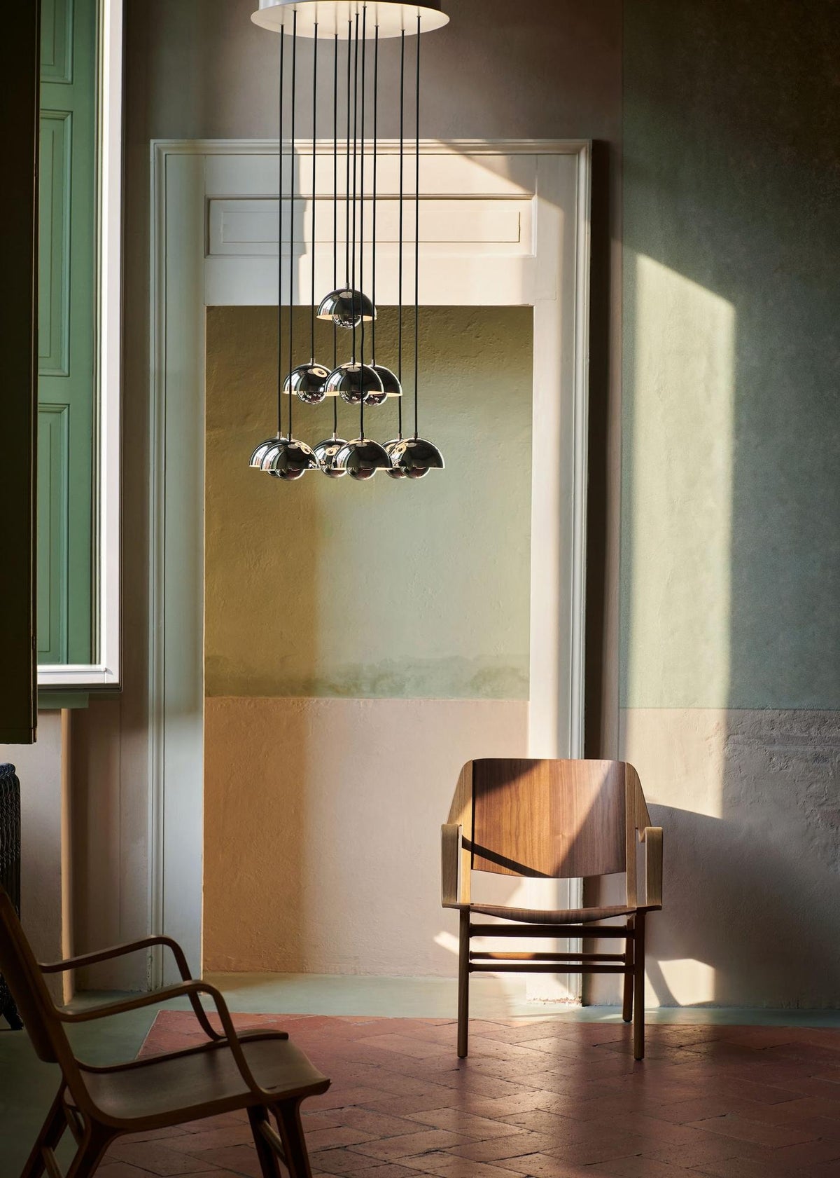 Suspension Flowerpot Chandelier VP1 - 10 pendants - &amp;Tradition-Bleu cobalt-The Woods Gallery