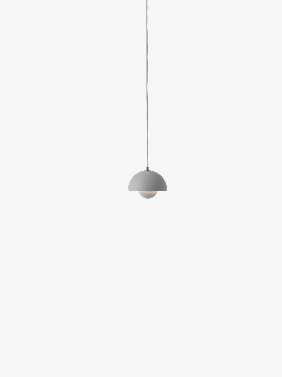 Suspension Flowerpot Chandelier VP10 - 10 pendants - &amp;Tradition-Gris clair mat-The Woods Gallery