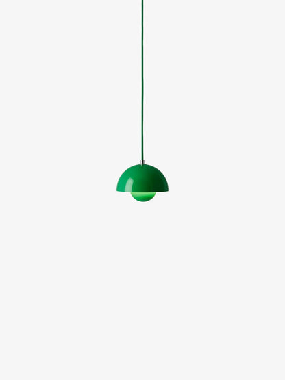 Suspension Flowerpot Chandelier VP10 - 10 pendants - &amp;Tradition-Vert signal-The Woods Gallery
