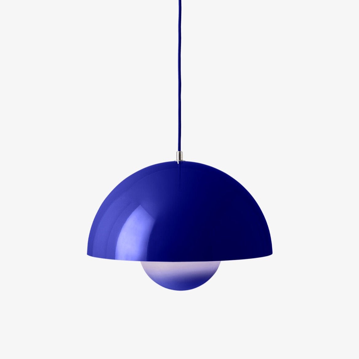 Suspension Flowerpot VP7 de Verner Panton - &amp;Tradition-Bleu cobalt-The Woods Gallery