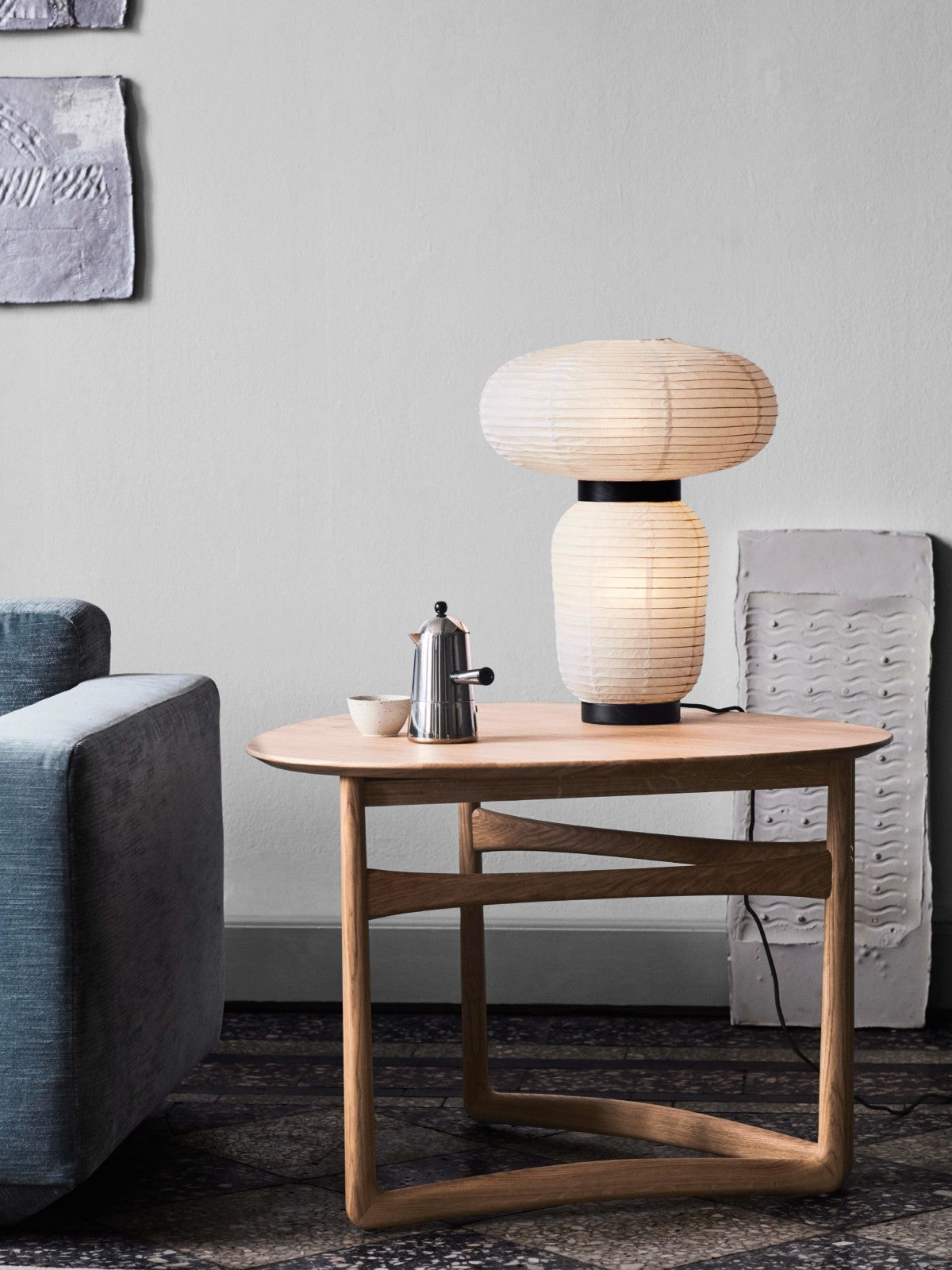 Table Basse Drop Leaf HM5 par Orla Mølgaard-Nielsen et Peter Hvidt - &amp;Tradition-The Woods Gallery