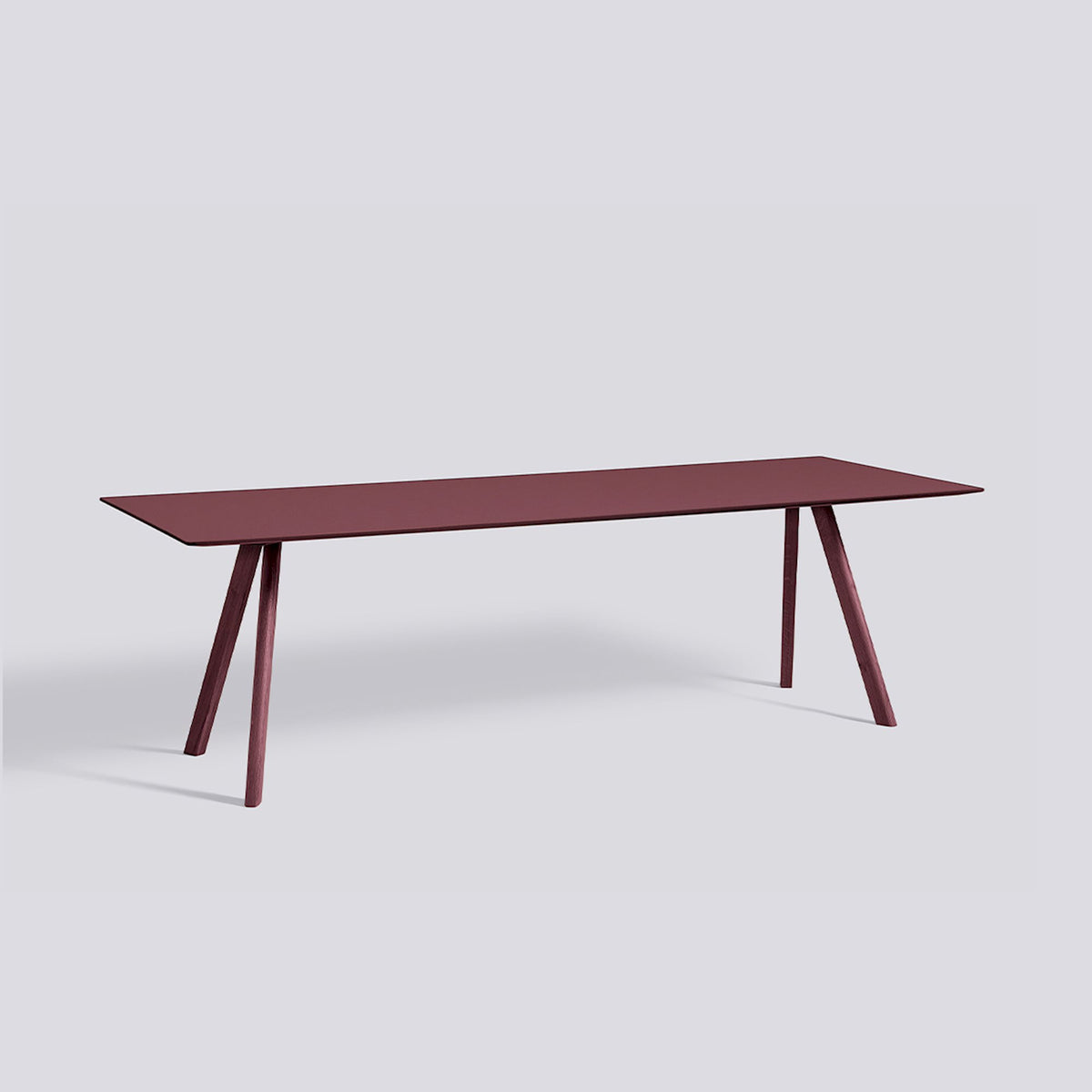 Table CPH 30 de Ronan et Erwan Bouroullec - Hay-Chêne massif laqué bordeaux, plateau linoléum bordeaux, L 250 x P 90 x H 74 cm-The Woods Gallery