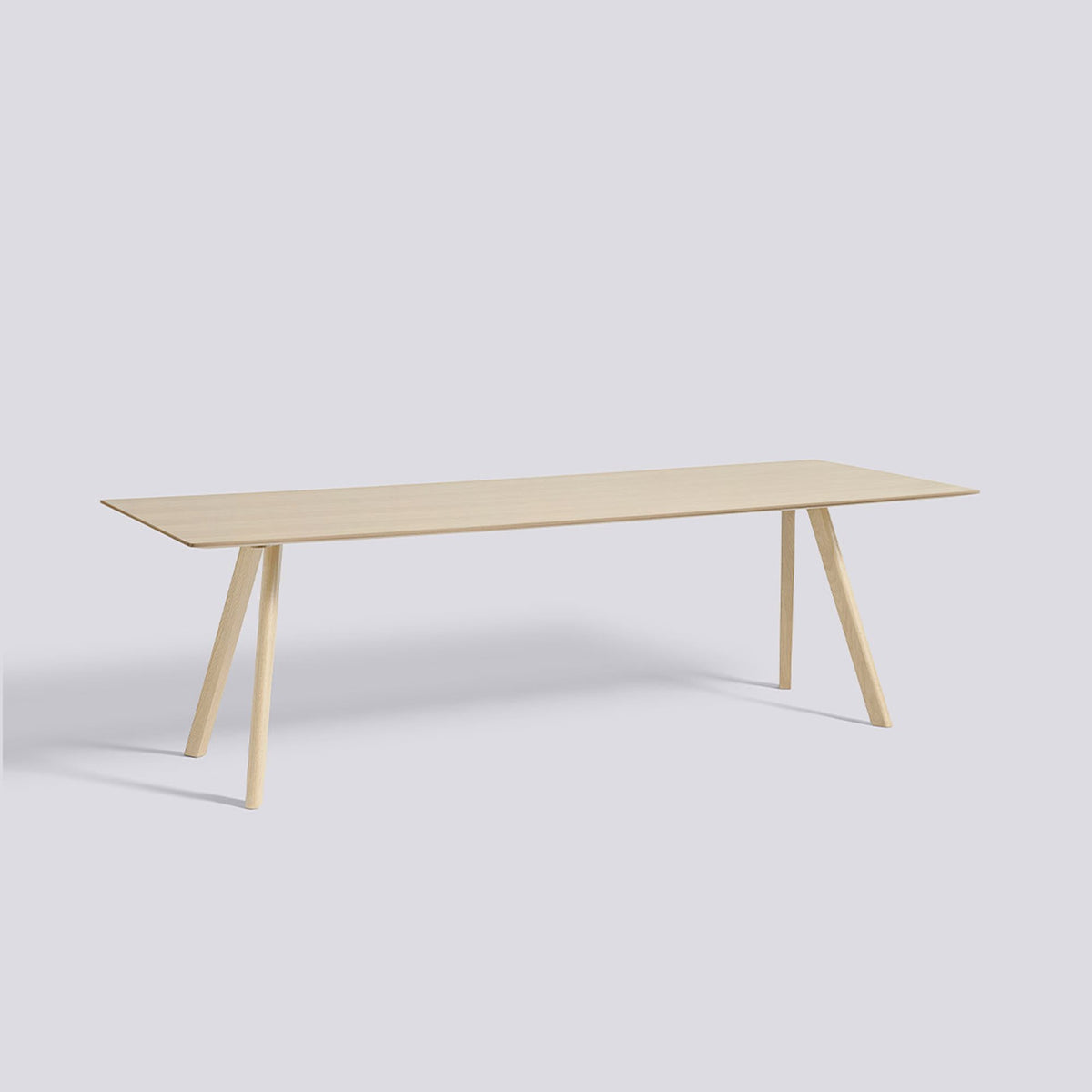 Table CPH 30 de Ronan et Erwan Bouroullec - Hay-Chêne massif laqué, plateau placage de chêne laqué, L 250 x P 90 x H 74 cm-The Woods Gallery
