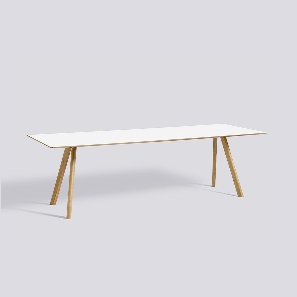 Table CPH 30 de Ronan et Erwan Bouroullec - Hay-Chêne massif laqué, plateau stratifié blanc, L 250 x P 90 x H 74 cm-The Woods Gallery