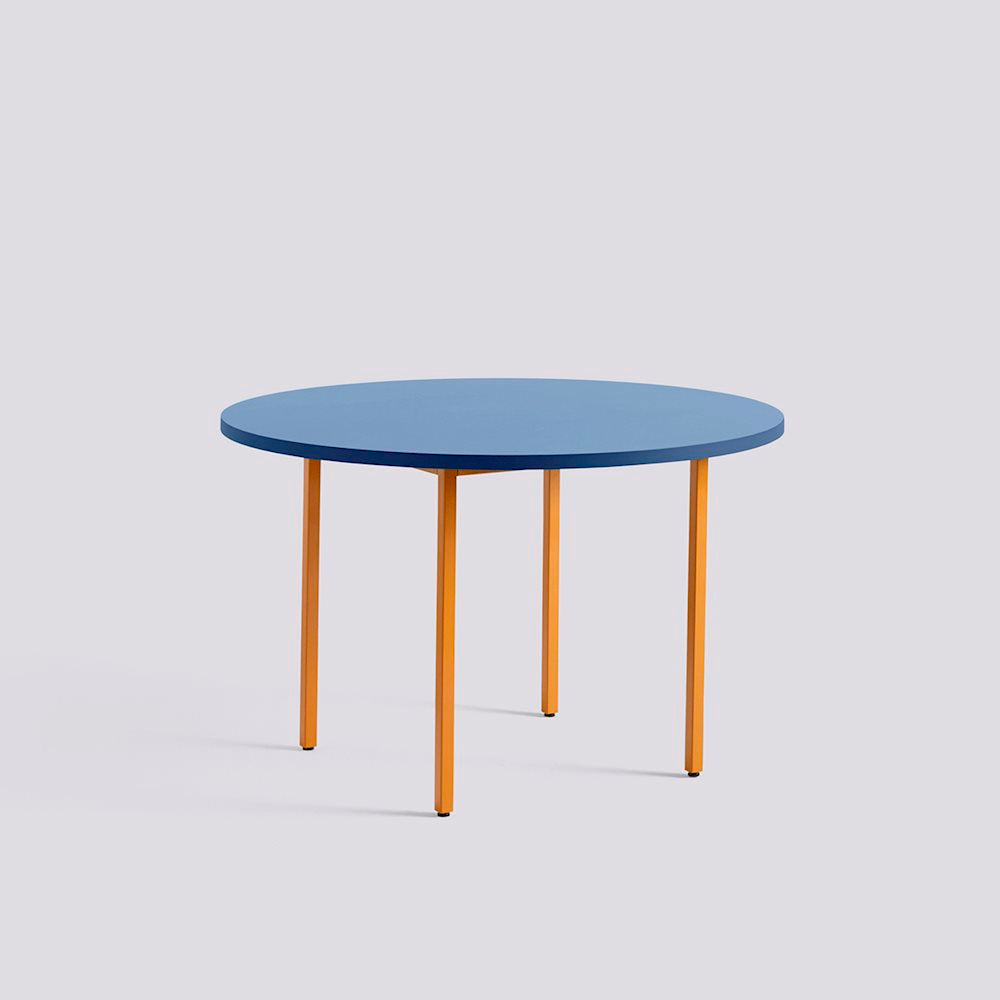 Table Ronde Two-Colour Ø 120 par Muller Van Severen - Hay-Bleu-The Woods Gallery