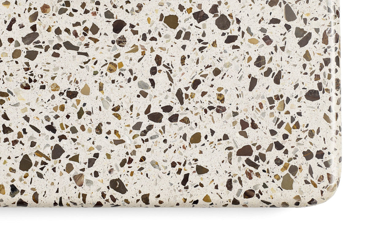 Table Terrazzo ronde de Daniel Enoksson Ø 70 - Hay-Anthracite / Terrazzo Gris clair-The Woods Gallery