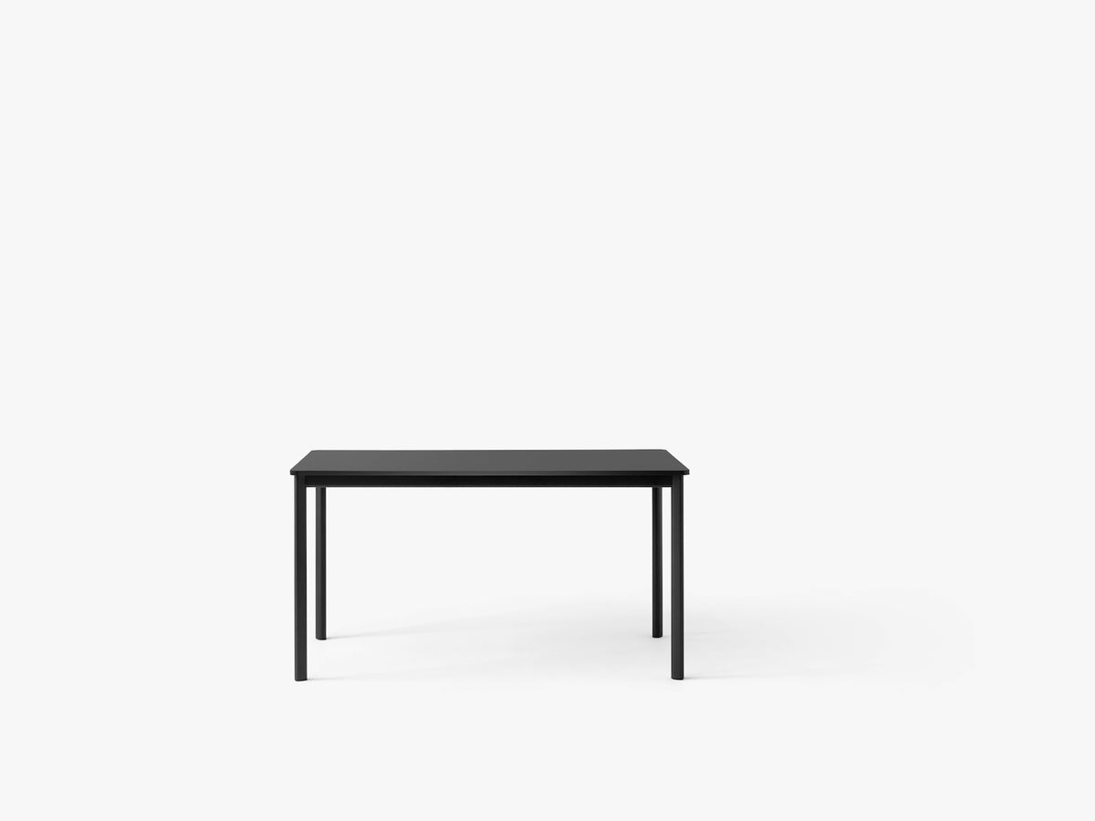 Table à manger Drip HW58 de Hee Welling - &amp;Tradition-Noir-Linoléum Burgundy 4154-The Woods Gallery