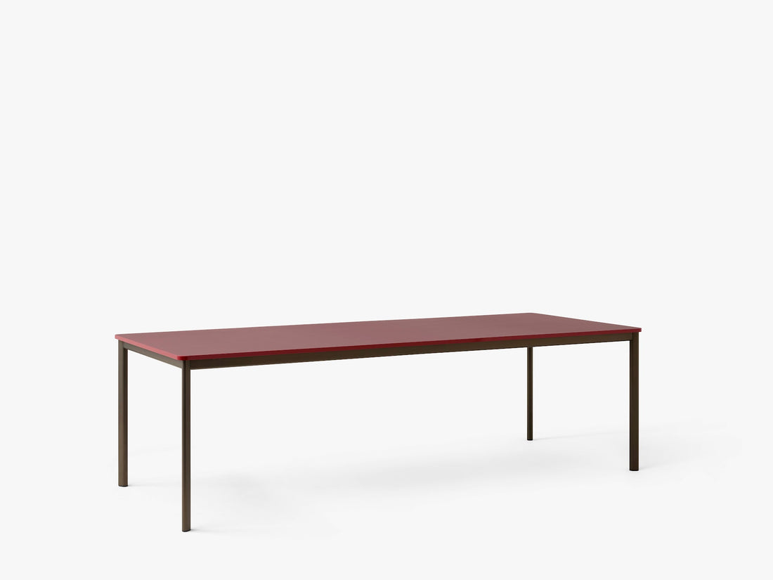 Table à manger Drip HW60 de Hee Welling - &amp;Tradition-Bronze-Linoléum Burgundy 4154-The Woods Gallery