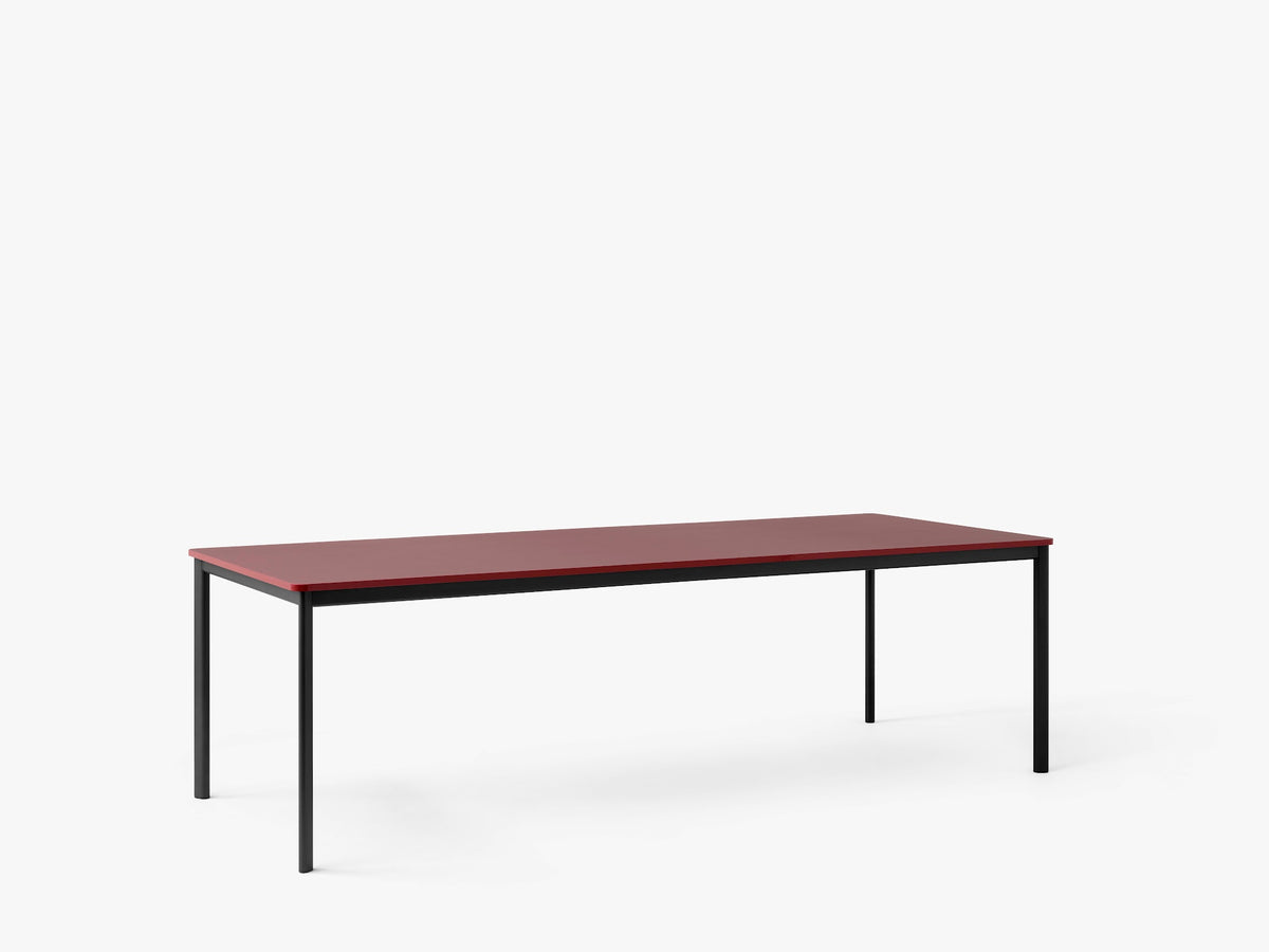 Table à manger Drip HW60 de Hee Welling - &amp;Tradition-Noir-Linoléum Burgundy 4154-The Woods Gallery