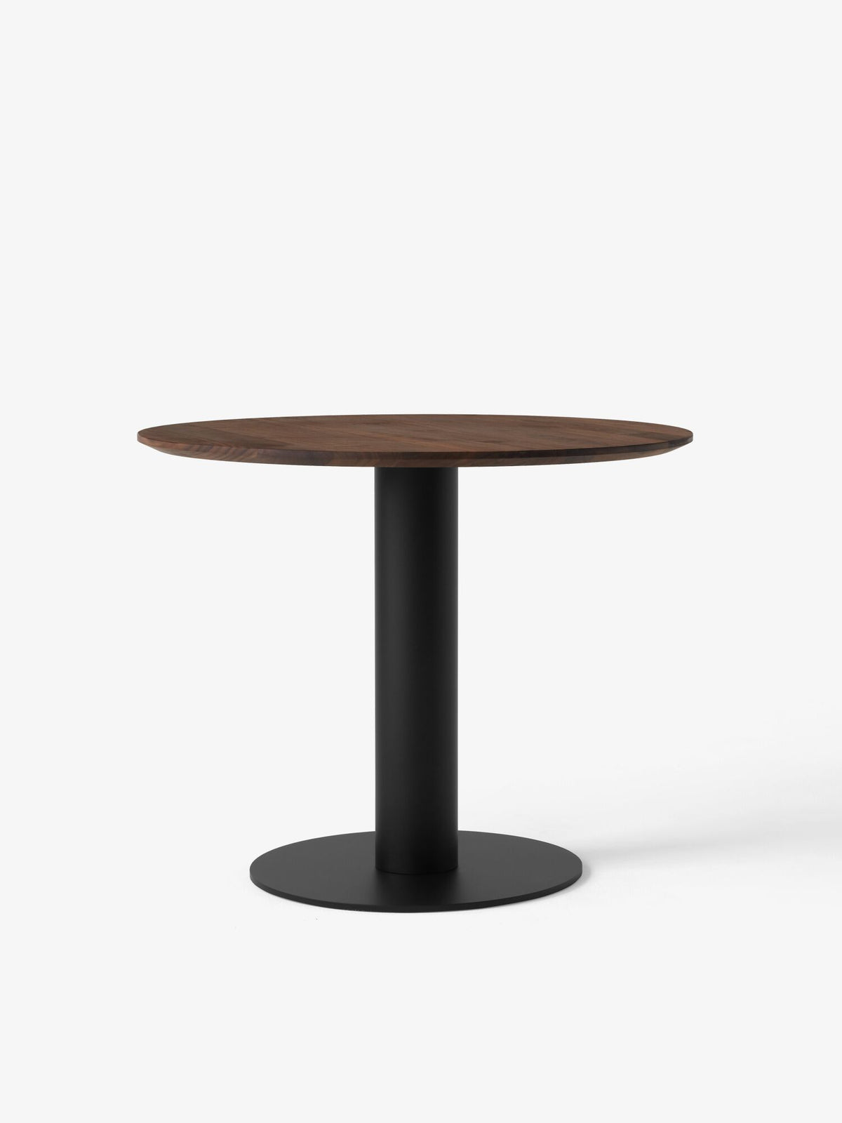 Table à manger ronde In Between SK11 de Sami Kallio - &amp;Tradition-Pied central noir mat-Linoléum Forbo-The Woods Gallery