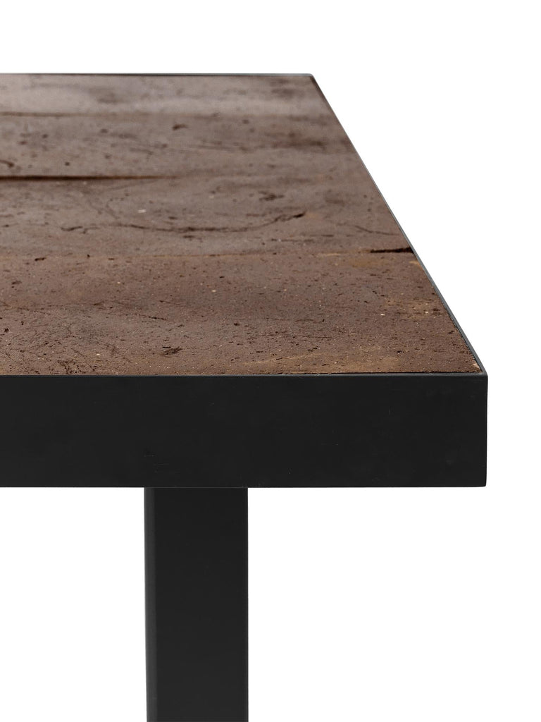 Table basse Flod L 81,1 - Ferm Living-Terracotta / Black-The Woods Gallery