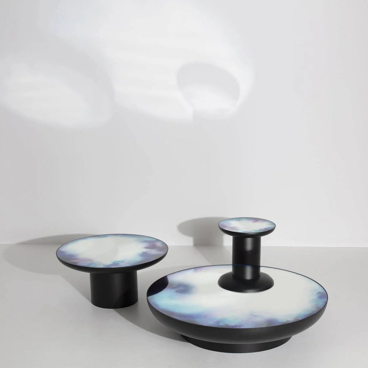 Table basse Francis Large de Constance Guisset Ø 75 - Petite Friture-Noir-The Woods Gallery