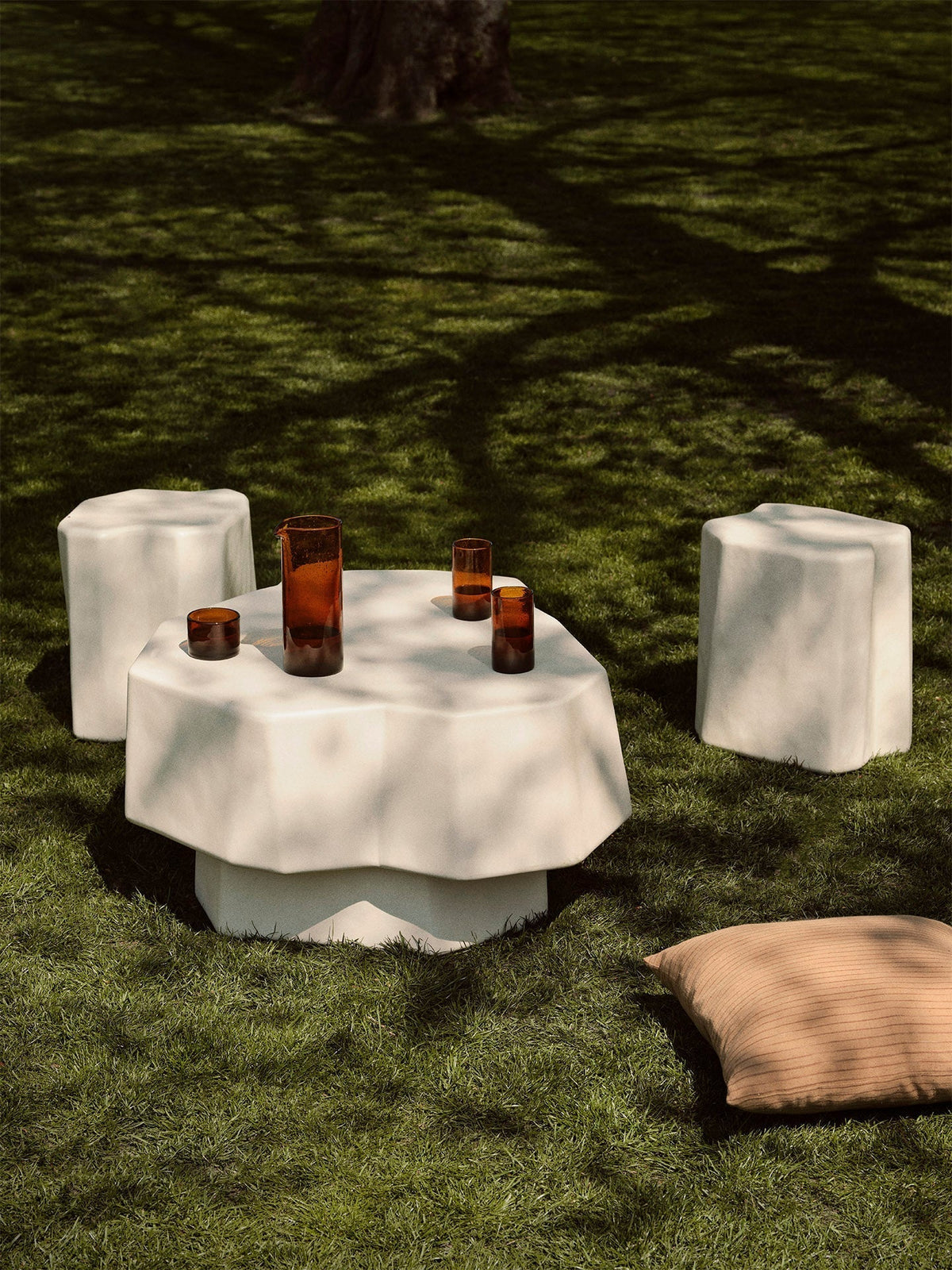Table basse Staffa Ø 84 cm - Ferm Living-The Woods Gallery