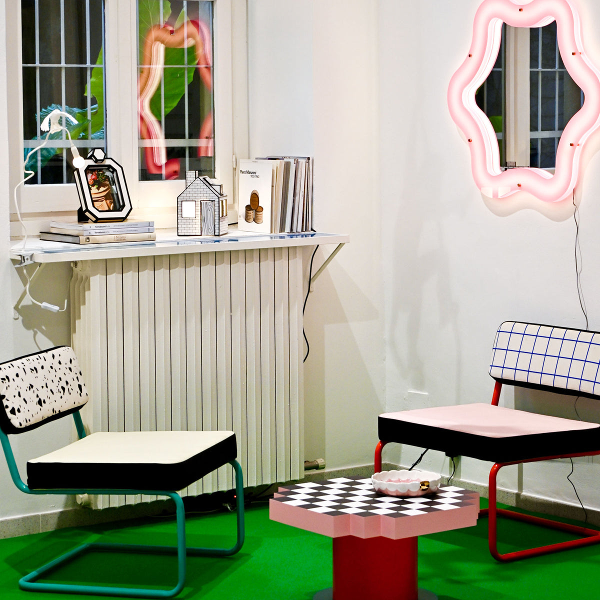 Table basse Super Coffee Table Chessboard de Hello Again - Seletti-en situation dans un salon-The Woods Gallery